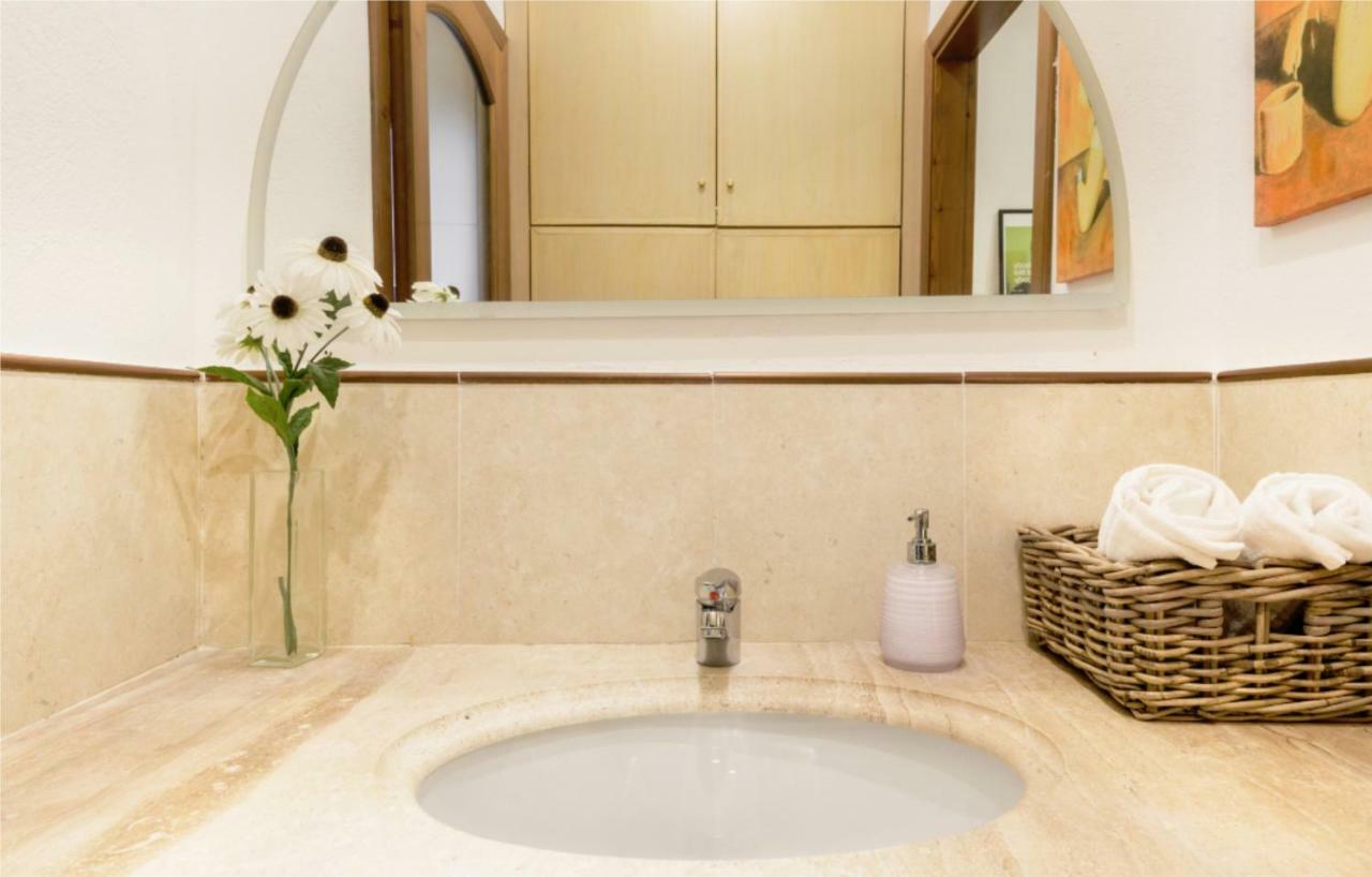 The Heart Of Cagliari, Cozy 2 Bedroom Apartment Extérieur photo